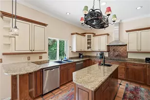 4561 Beechwood Lake Dr, Naples, FL 34112 - Photo 9