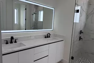 3806 NE 60th Ave, Naples, FL 34120 - Photo 13
