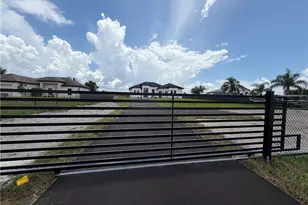 3806 NE 60th Ave, Naples, FL 34120 - Photo 27
