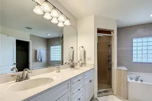 2129 Viscaya Pkwy, Cape Coral, FL 33990 - Photo 23