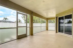 2129 Viscaya Pkwy, Cape Coral, FL 33990 - Photo 27