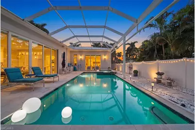 665 10th St N, Naples, FL 34102 - Photo 37