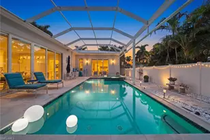 665 10th St N, Naples, FL 34102 - Photo 37