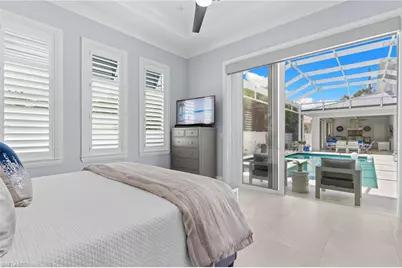 665 10th St N, Naples, FL 34102 - Photo 15