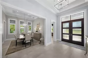 665 10th St N, Naples, FL 34102 - Photo 3
