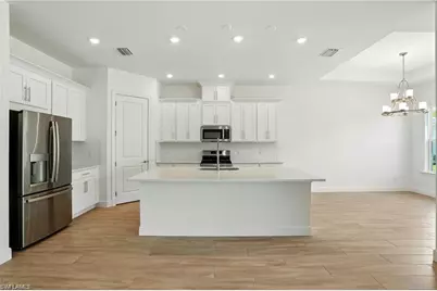 18301 Terracina Dr, Fort Myers, FL 33913 - Photo 11