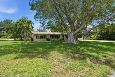 55 Aqua Ln, North Fort Myers, FL 33903 - Photo 29