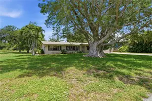 55 Aqua Ln, North Fort Myers, FL 33903 - Photo 29