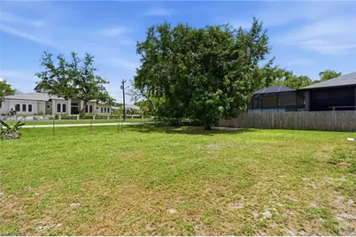 55 Aqua Ln, North Fort Myers, FL 33903 - Photo 27