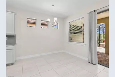 16382 Barclay Ct, Naples, FL 34110 - Photo 17