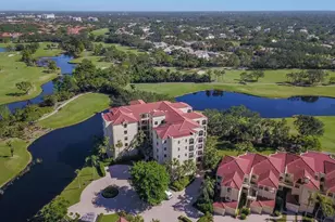 7040 Pelican Bay Blvd, Naples, FL 34108 - Photo 27