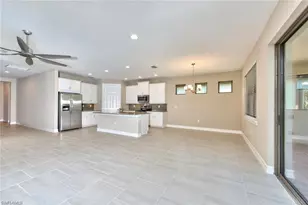 16354 Barclay Ct, Naples, FL 34110 - Photo 3