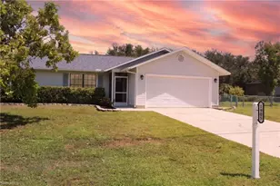 1905 NE 6th St, Cape Coral, FL 33909 - Photo 1