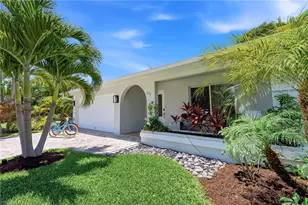 737 91st Ave N, Naples, FL 34108 - Photo 5