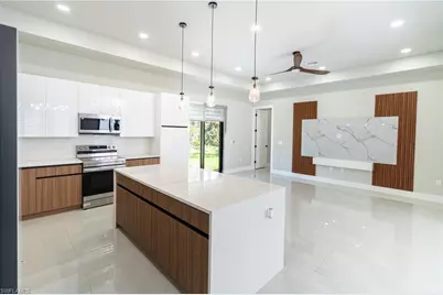 1015 Bagget St E, Lehigh Acres, FL 33974 - Photo 17