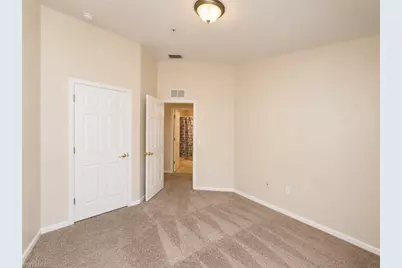 912 Hampton Cir #92, Naples, FL 34105 - Photo 13