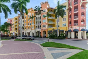 451 Bayfront Pl, Naples, FL 34102 - Photo 23