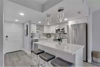 3 Bluebill Ave #107, Naples, FL 34108 - Photo 5