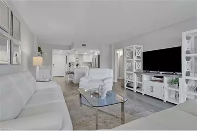 3 Bluebill Ave #107, Naples, FL 34108 - Photo 3