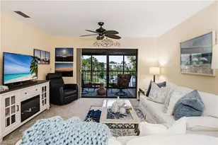 221 Fox Glen Dr, Naples, FL 34104 - Photo 15