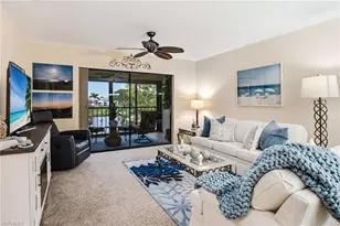 221 Fox Glen Dr, Naples, FL 34104 - Photo 3