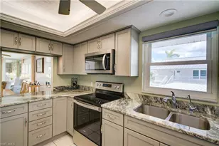 4104 SE 18th Ave, Cape Coral, FL 33904 - Photo 13