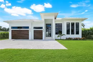 1248 13th Ave N, Naples, FL 34102 - Photo 1