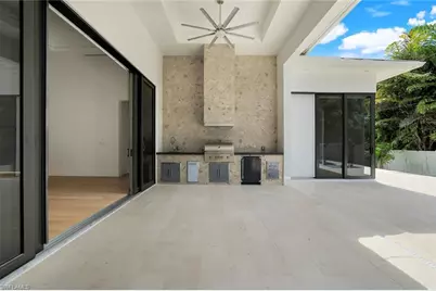 1248 13th Ave N, Naples, FL 34102 - Photo 33
