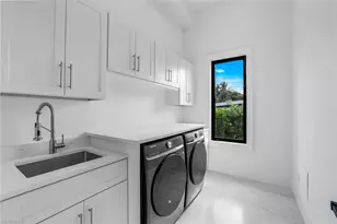 1248 13th Ave N, Naples, FL 34102 - Photo 31