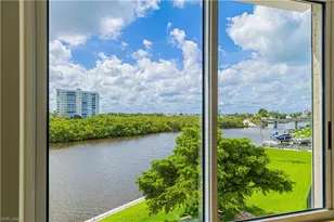 25 Bluebill Ave, Naples, FL 34108 - Photo 23