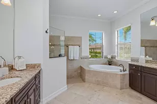 9546 Firenze Cir, Naples, FL 34113 - Photo 15