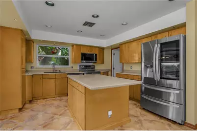 27265 High Seas Ln, Bonita Springs, FL 34135 - Photo 11