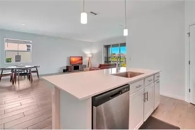 2301 Avocado Ln, Naples, FL 34120 - Photo 17