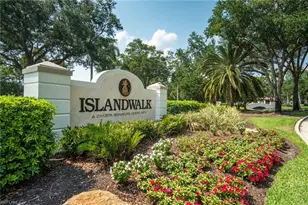 2737 Island Pond Ln, Naples, FL 34119 - Photo 5
