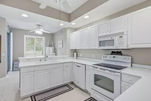 3445 Grand Cypress Dr, Naples, FL 34119 - Photo 5