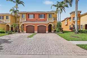 10221 Olivewood Way, Estero, FL 33928 - Photo 5