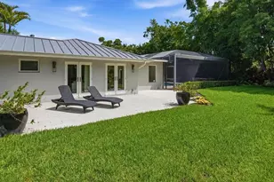 1390 Mandarin Rd, Naples, FL 34102 - Photo 43