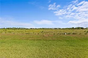 19512 Hinkley Dr, Estero, FL 33928 - Photo 31
