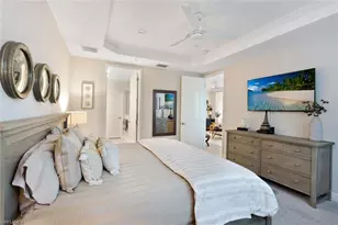 2542 Seychelles Dr, Naples, FL 34112 - Photo 15