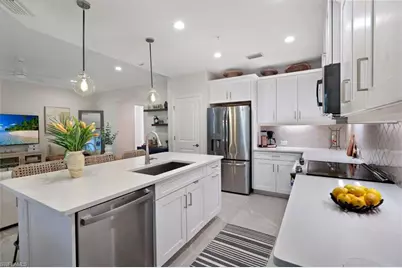 2542 Seychelles Dr #702, Naples, FL 34112 - Photo 9