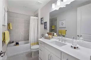 2542 Seychelles Dr, Naples, FL 34112 - Photo 19
