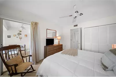 468 12th Ave S #468, Naples, FL 34102 - Photo 9