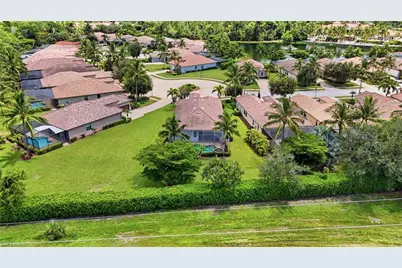 9479 Piacere Way, Naples, FL 34113 - Photo 39