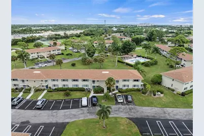 259 Winners Cir #4, Naples, FL 34112 - Photo 37