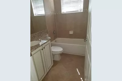 11253 Sparkleberry Dr, Fort Myers, FL 33913 - Photo 15