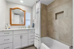 60 Palos Dr, Naples, FL 34104 - Photo 15
