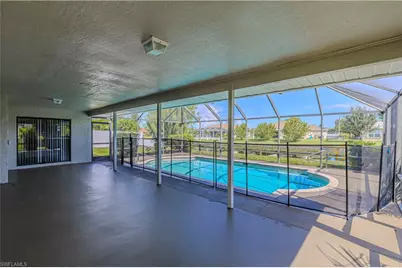 859 SW 15th Ter, Cape Coral, FL 33991 - Photo 23