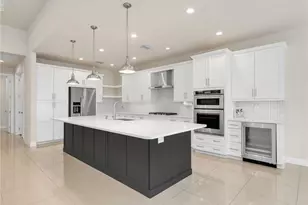 8893 Redonda Dr, Naples, FL 34114 - Photo 9