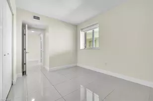 3000 Oasis Grand Blvd, Fort Myers, FL 33916 - Photo 25