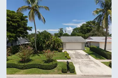 1363 Woodridge Ave, Naples, FL 34103 - Photo 1